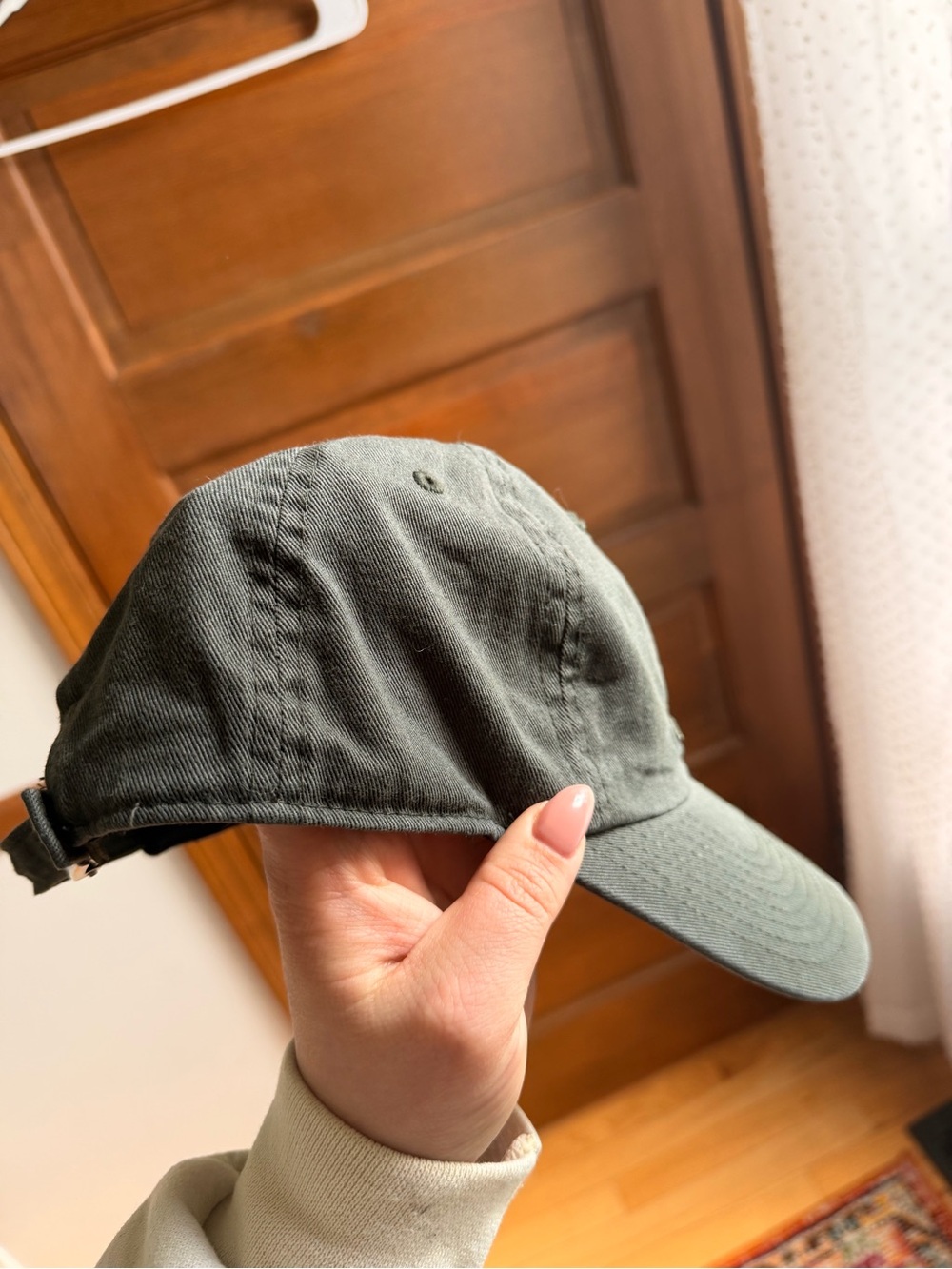KIDS ADIDAS HAT - Picture 3 of 5